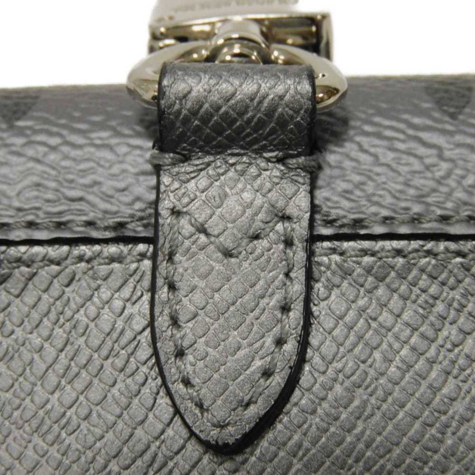 Monogram Louis Vuitton Keyring - 11