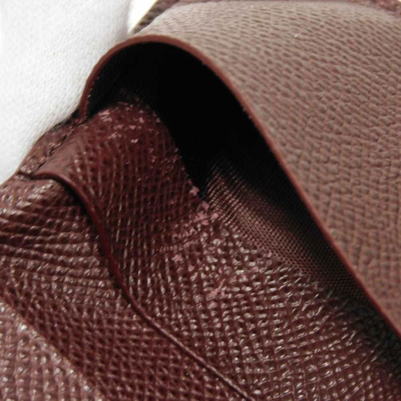 Leather Bvlgari Wallet (Tri-Fold) - 10