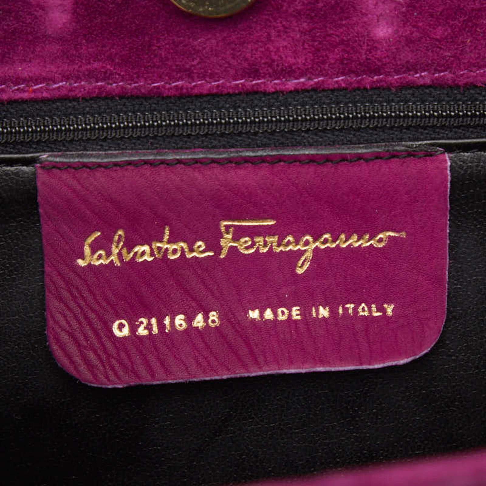 Suede Salvatore Ferragamo Handbag - 10