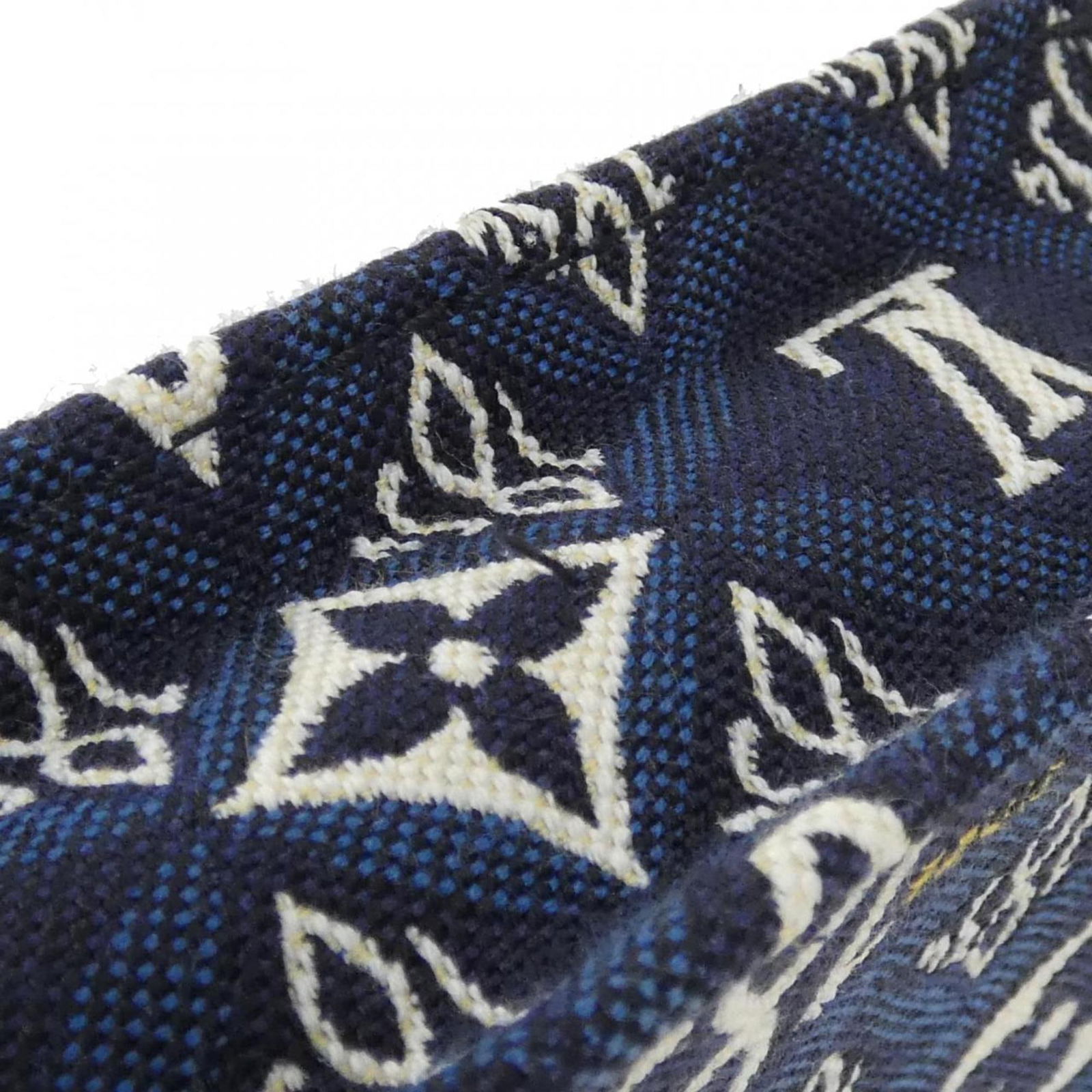 Jacquard Louis Vuitton Handbag - 2