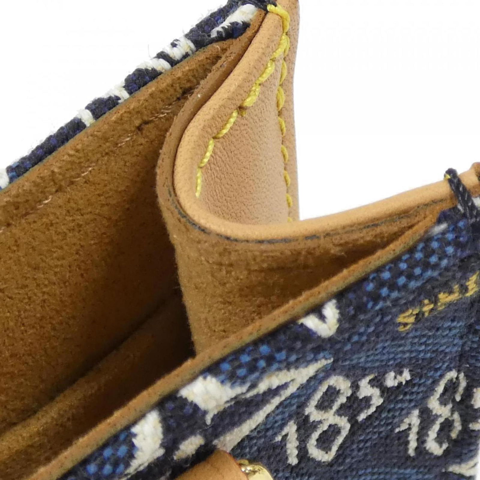 Jacquard Louis Vuitton Handbag - 4