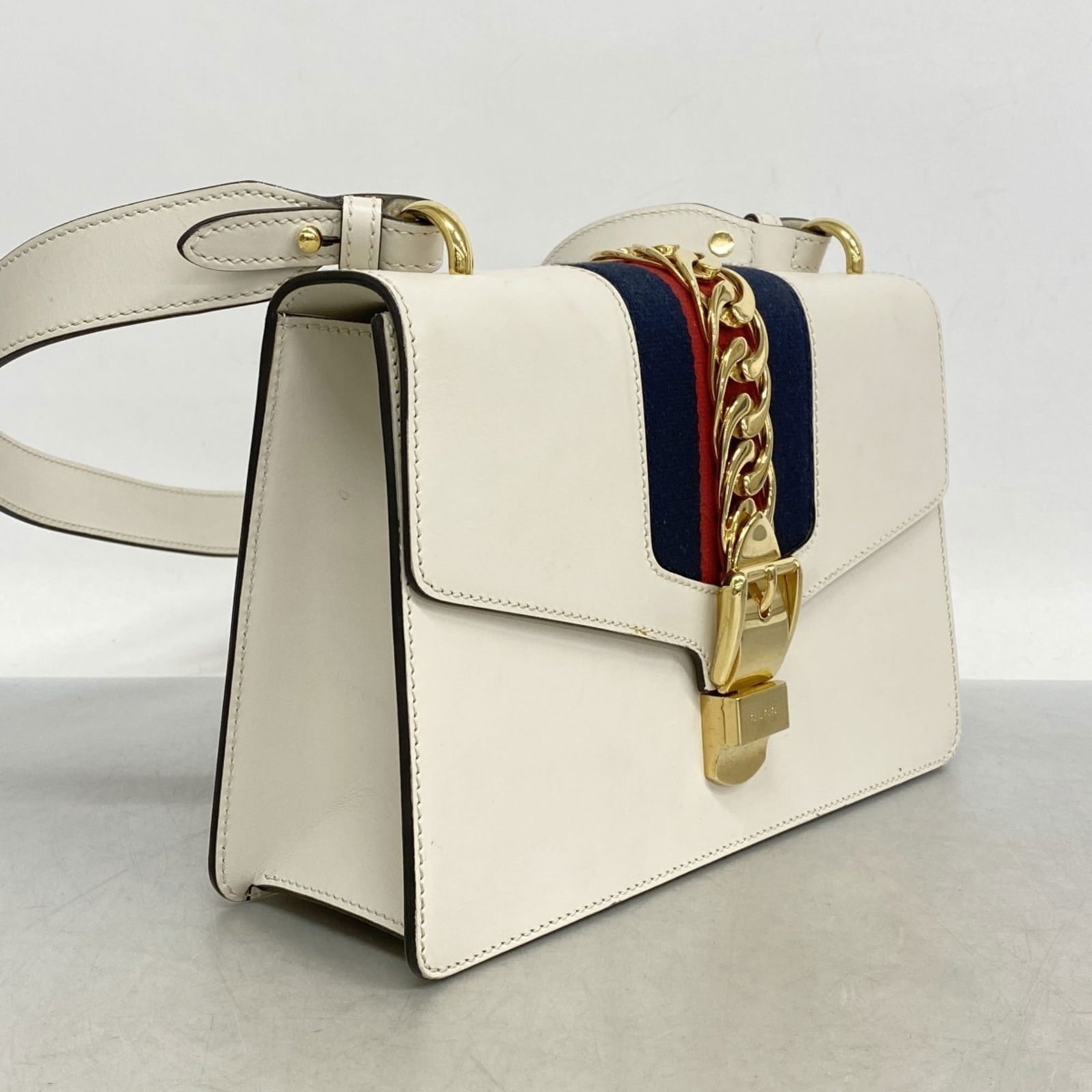Leather Gucci Shoulder Bag - 2