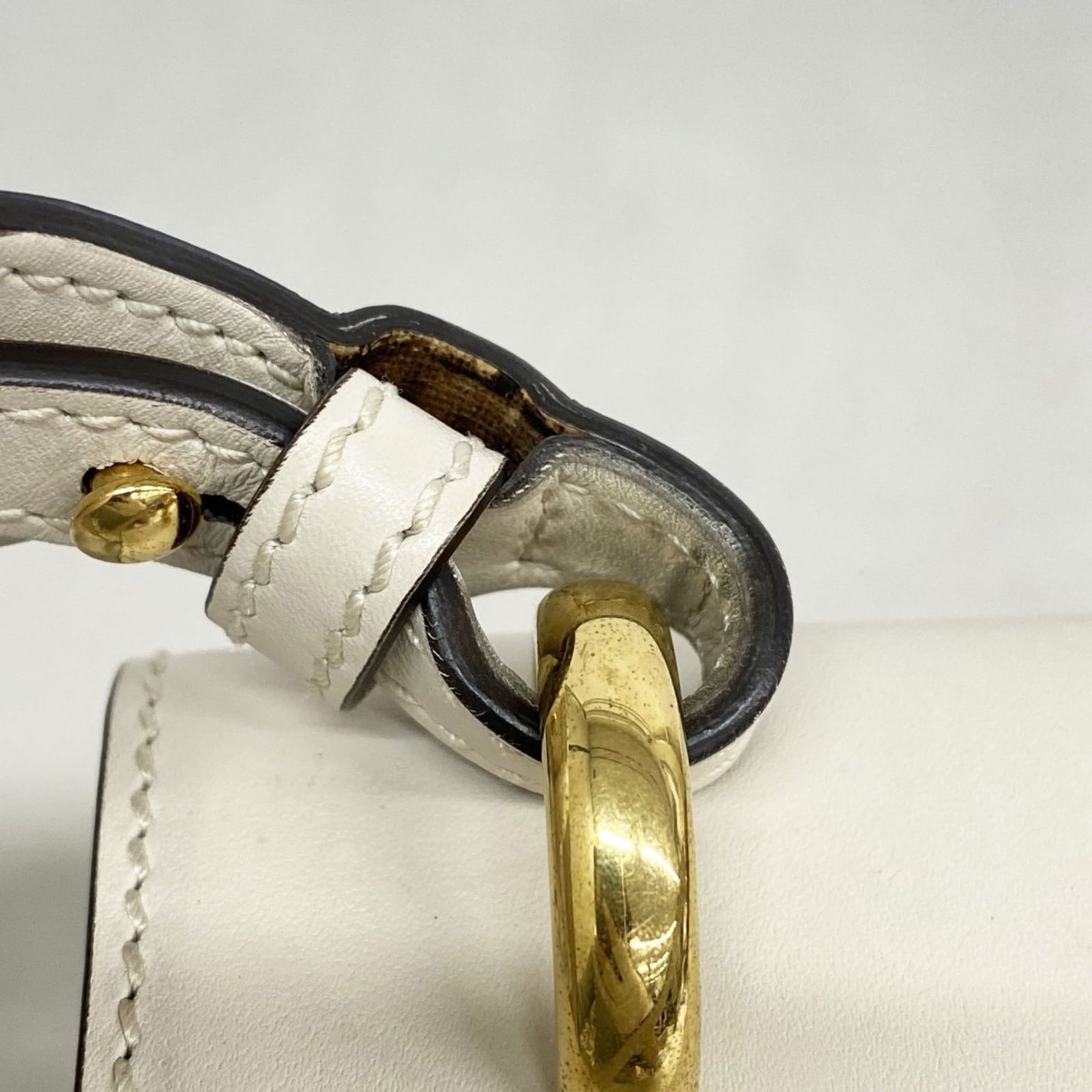 Leather Gucci Shoulder Bag - 8