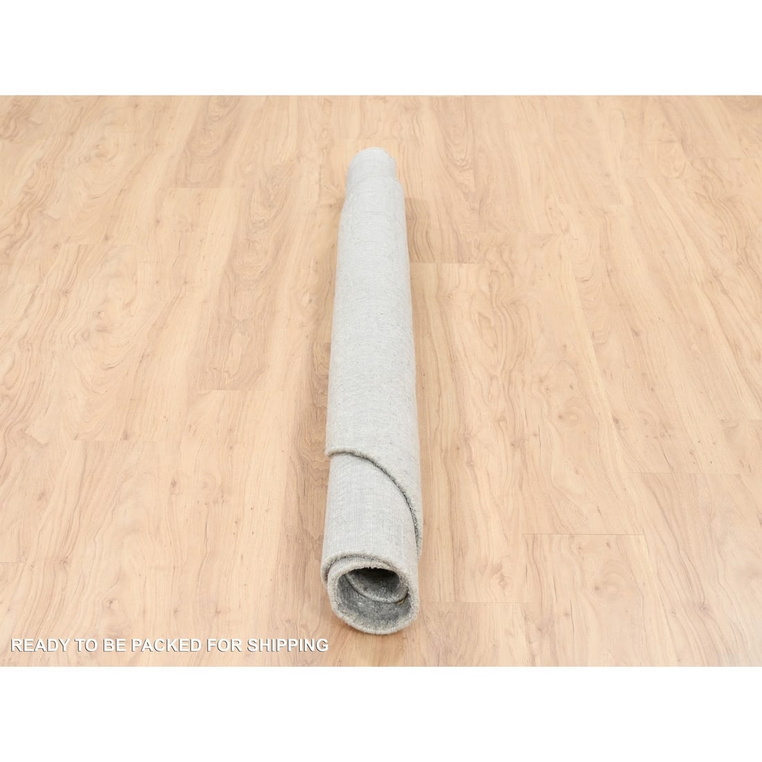 Rug 6'x6' Hand Loomed Wool and Silk Gray Fine Jacquard Round - 6