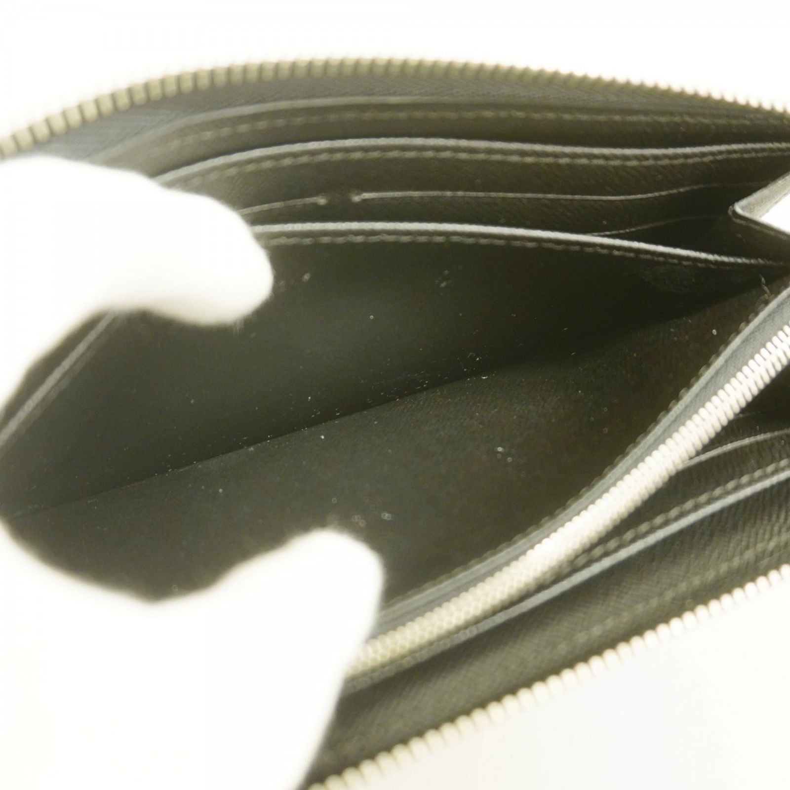 (Bi-Fold) Louis Vuitton Long Wallet - 13