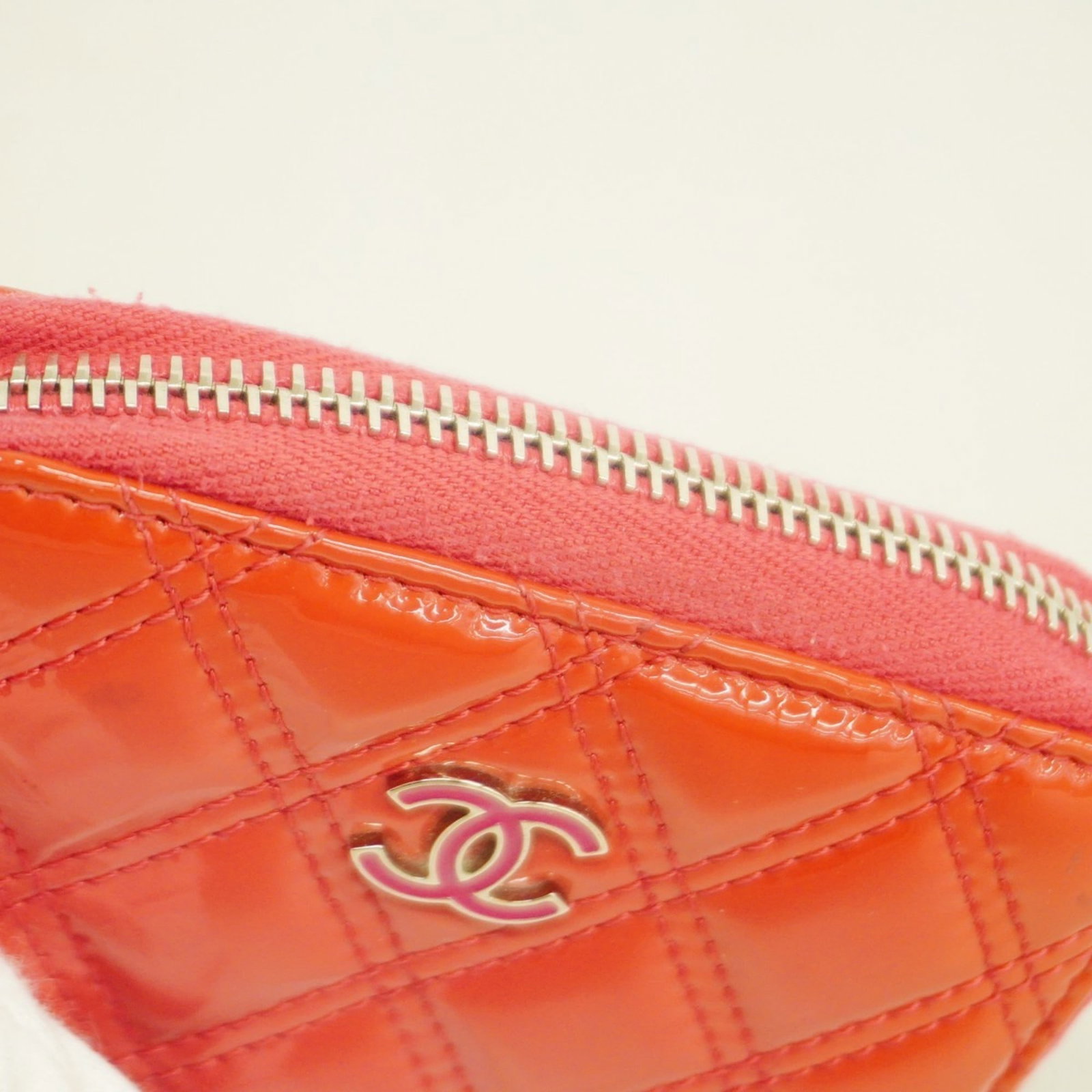 Leather Chanel Coin Purse/ Coin Case Patent - 10