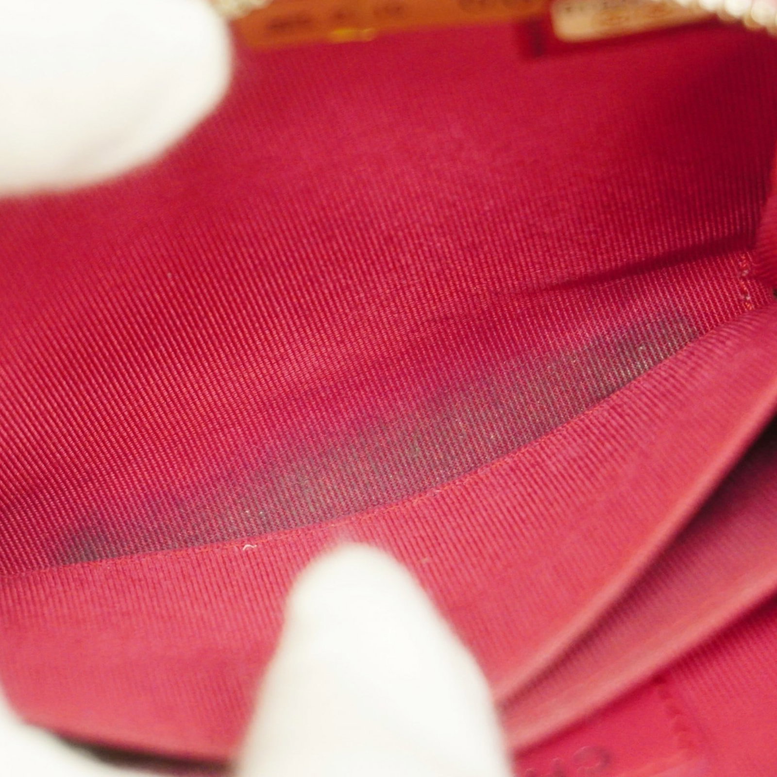 Leather Chanel Coin Purse/ Coin Case Patent - 11