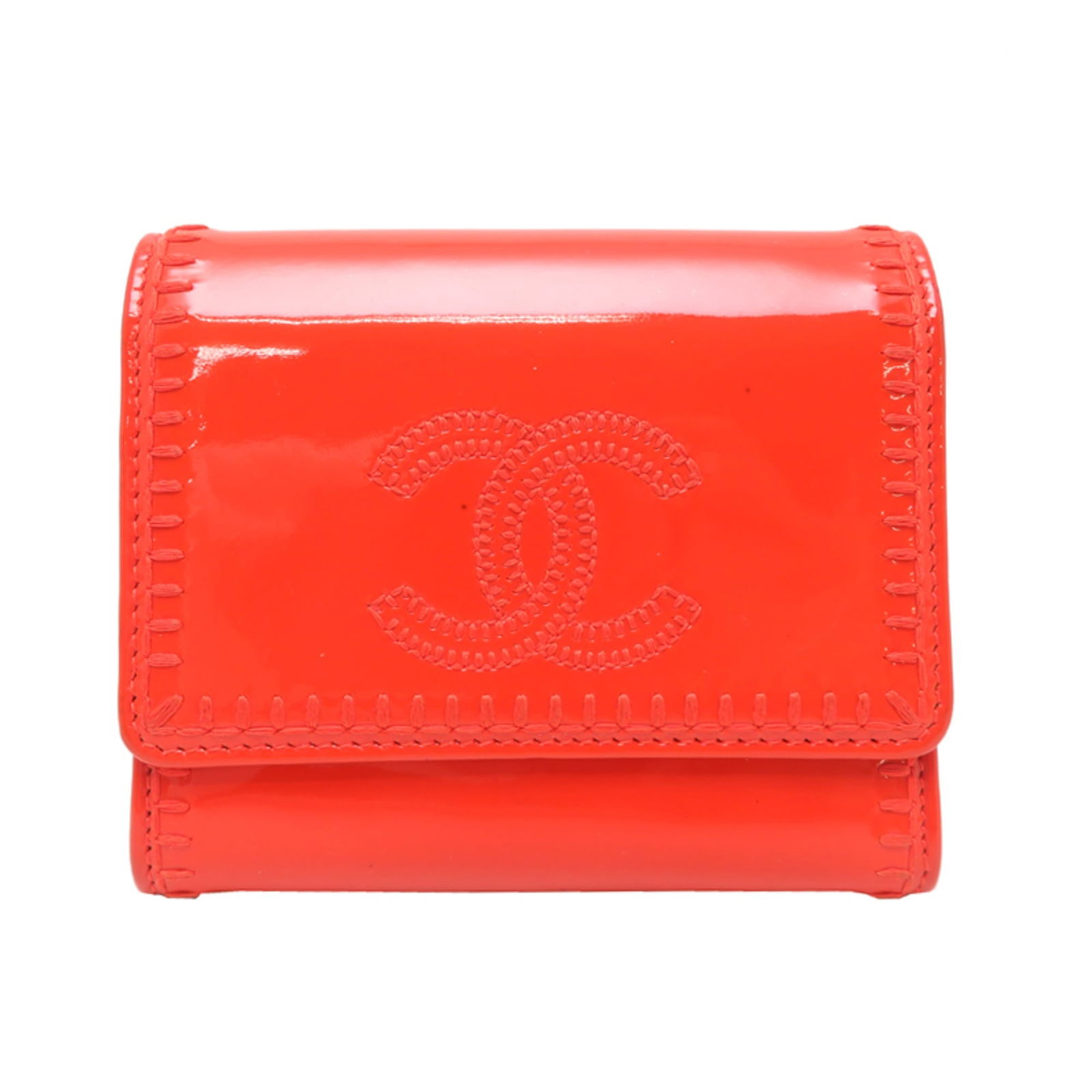 Leather Chanel Wallet (Bi-Fold) Patent (1 of 9)