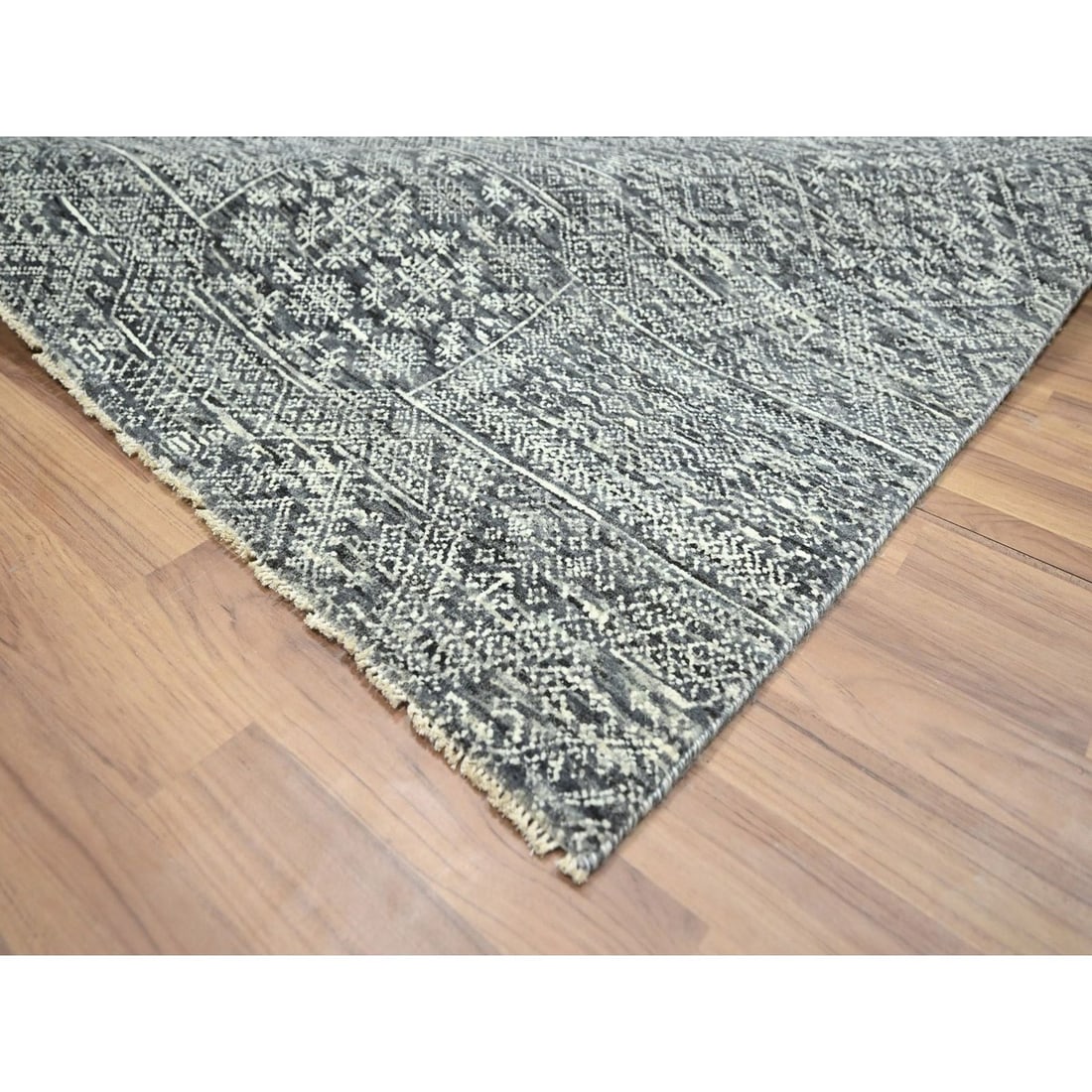 Rug 7'10"x10' Gray Intricate Geometric Design Wool and Silk Hand Knotted - 6