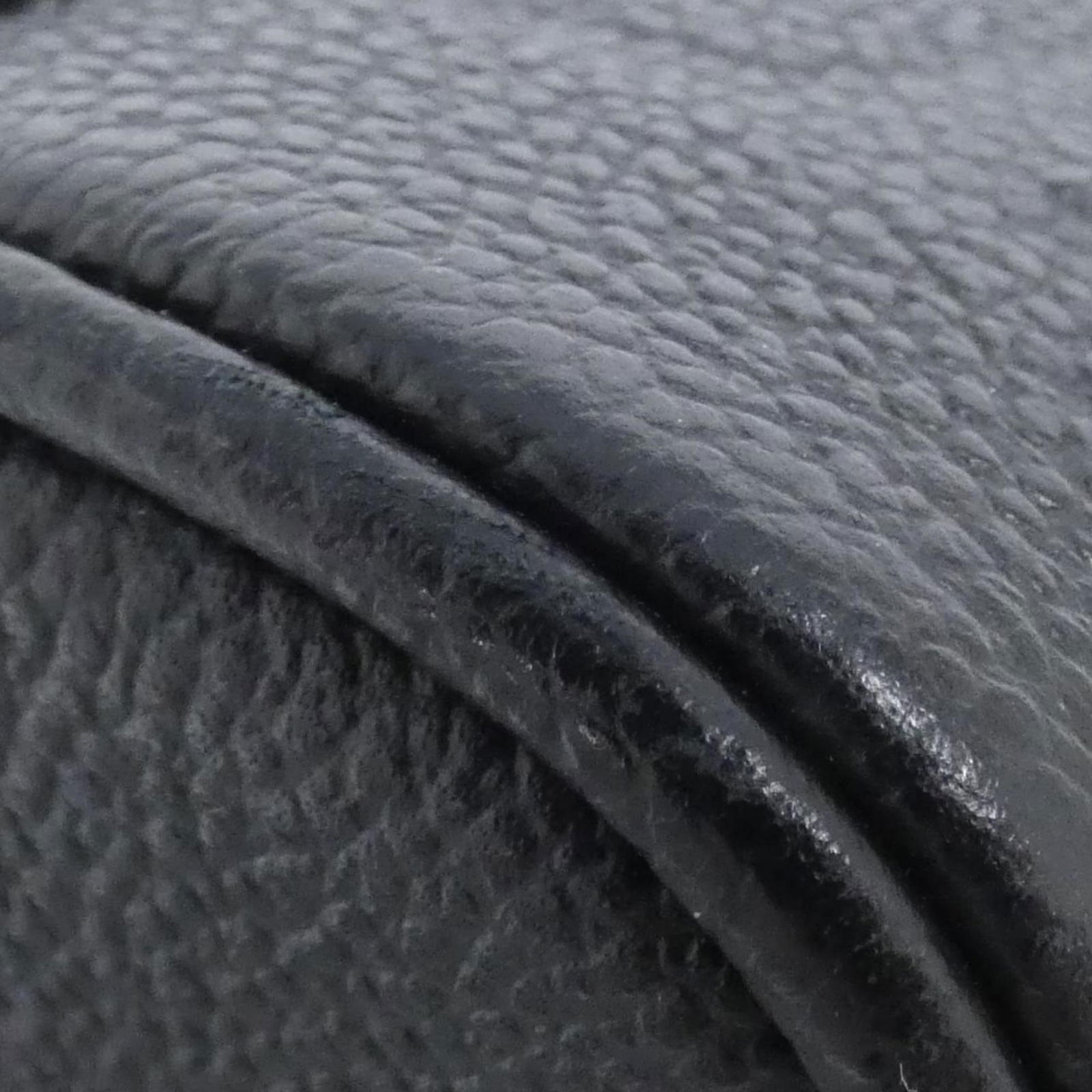 Leather Louis Vuitton Handbag - 3