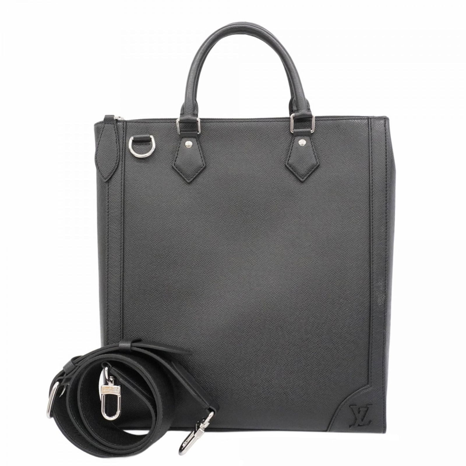 Briefcase Louis Vuitton (1 of 14)