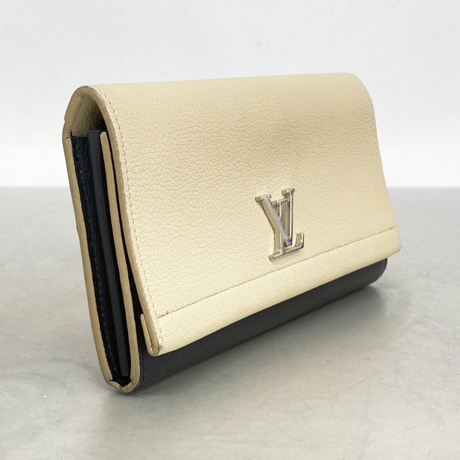 (Bi-Fold) Louis Vuitton Long Wallet - 2