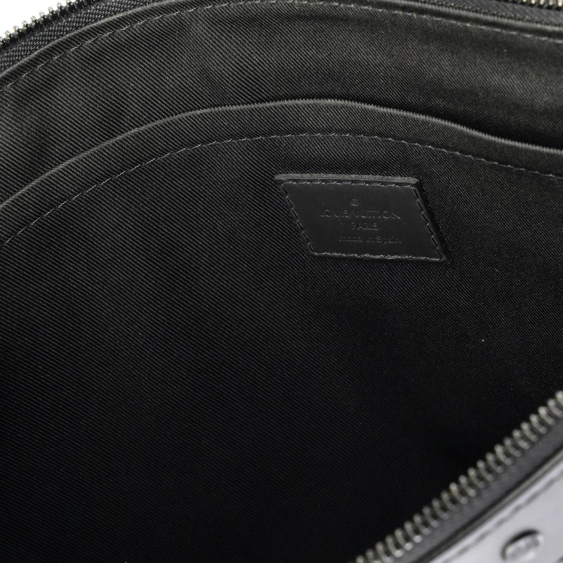 GM Louis Vuitton Discovery Pochette Monogram Shadow Leather - 6