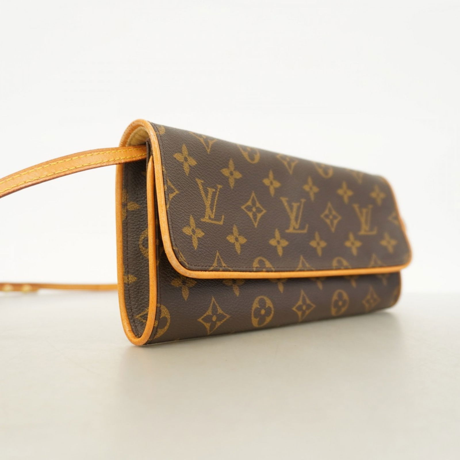 Bag Louis Vuitton Shoulder - 2
