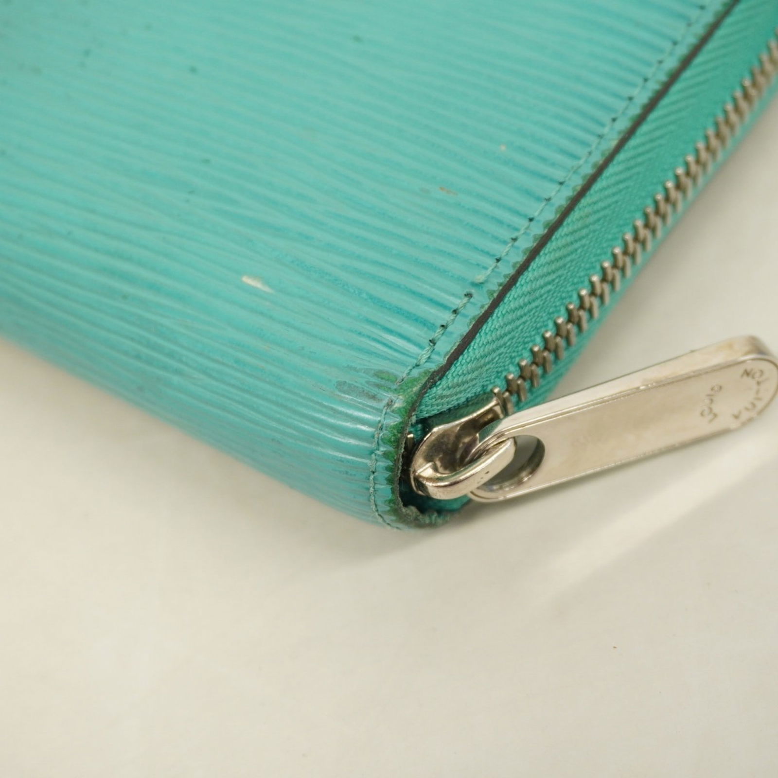 (Bi-Fold) Louis Vuitton Long Wallet - 6