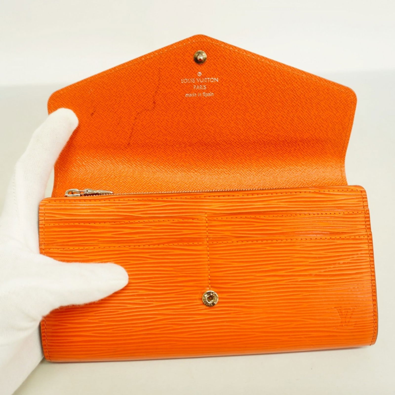 (Bi-Fold) Louis Vuitton Long Wallet - 3