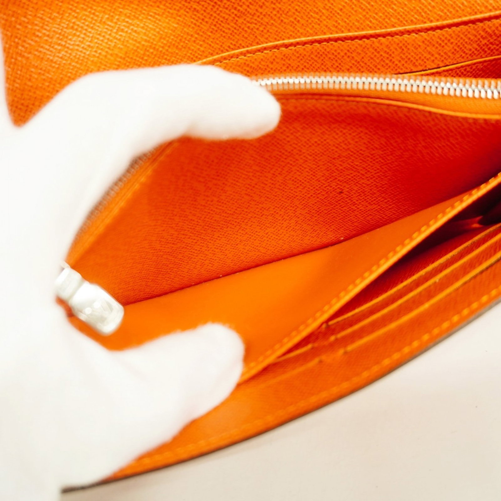 (Bi-Fold) Louis Vuitton Long Wallet - 9