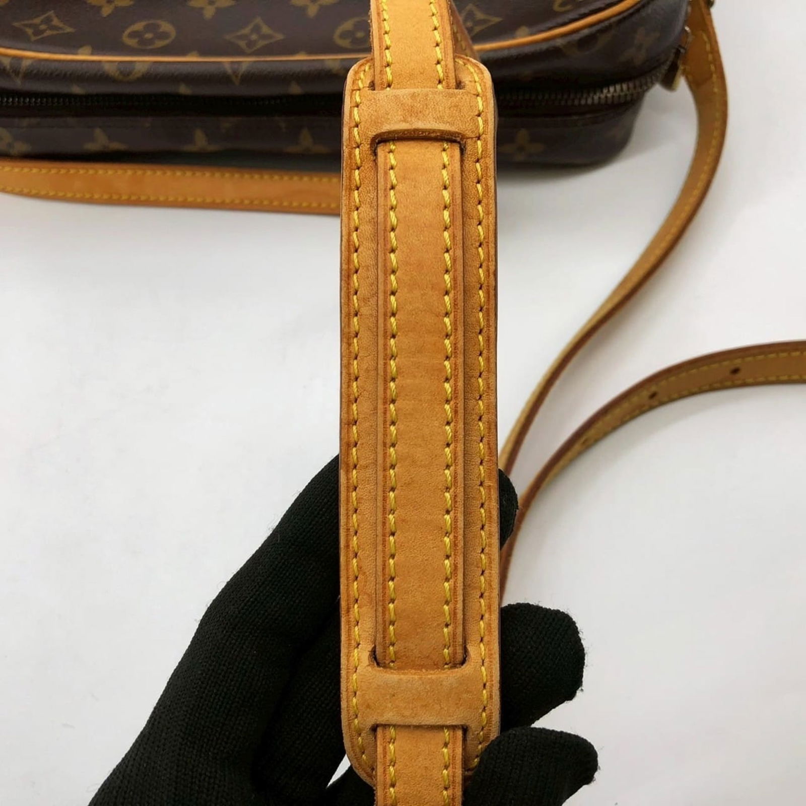 Monogram Louis Vuitton Shoulder Bag - 8
