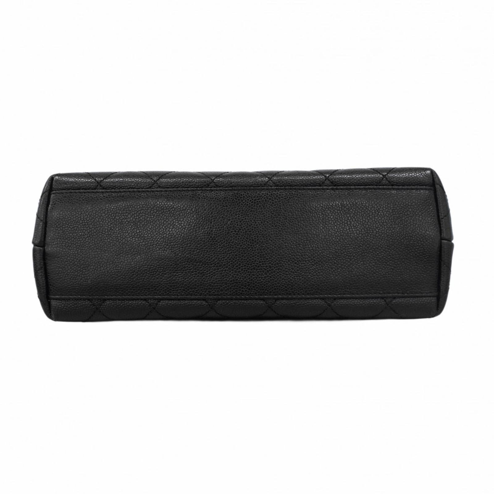 Calfskin Chanel Handbag Grained - 3