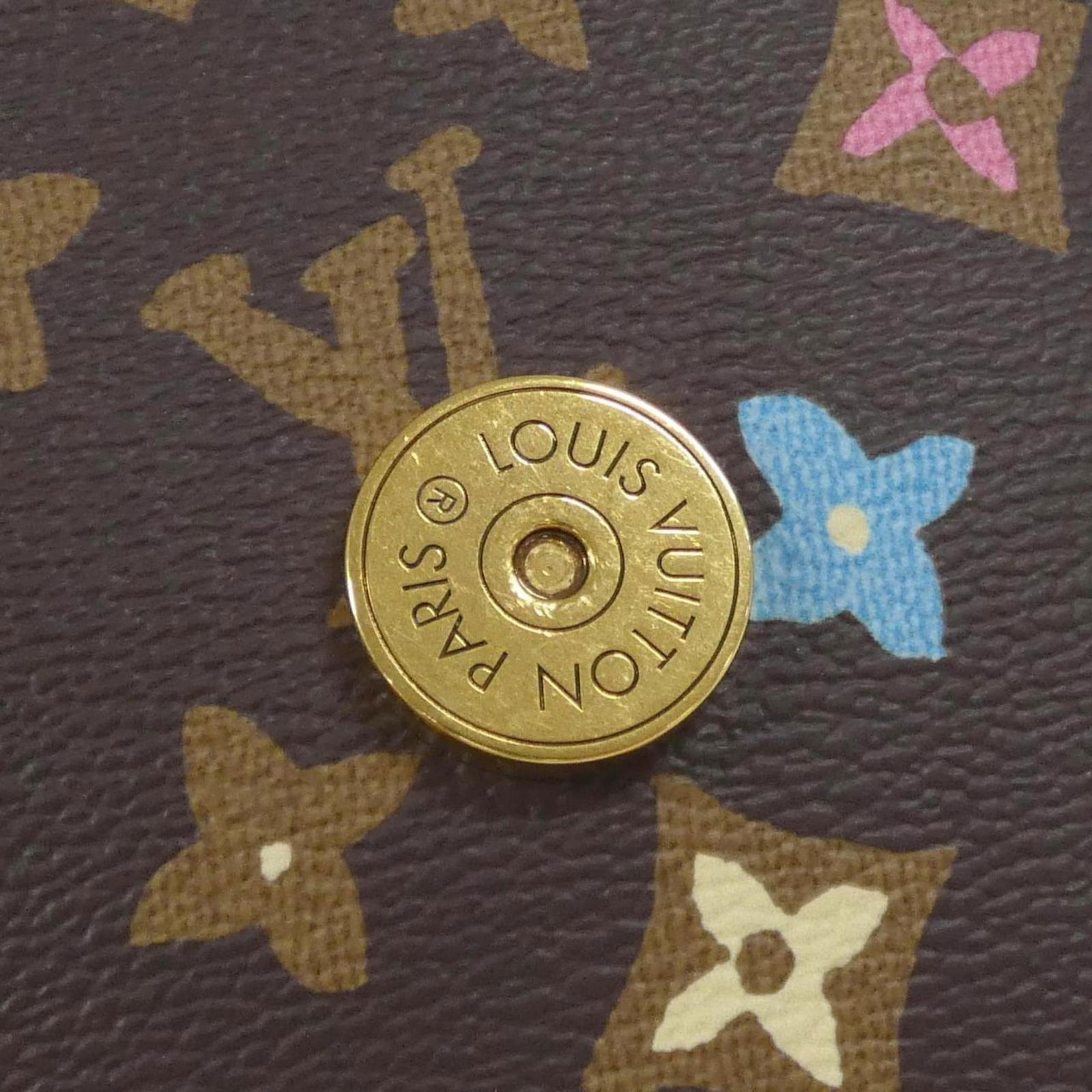 Canvas Louis Vuitton Pouch Coated - 9