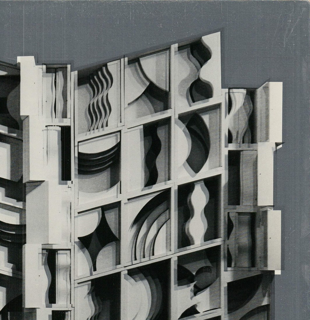 No Text 13" x 13.75" Foil Print 1977 - LOUISE NEVELSON At Pace Columbus (Silver) - 3