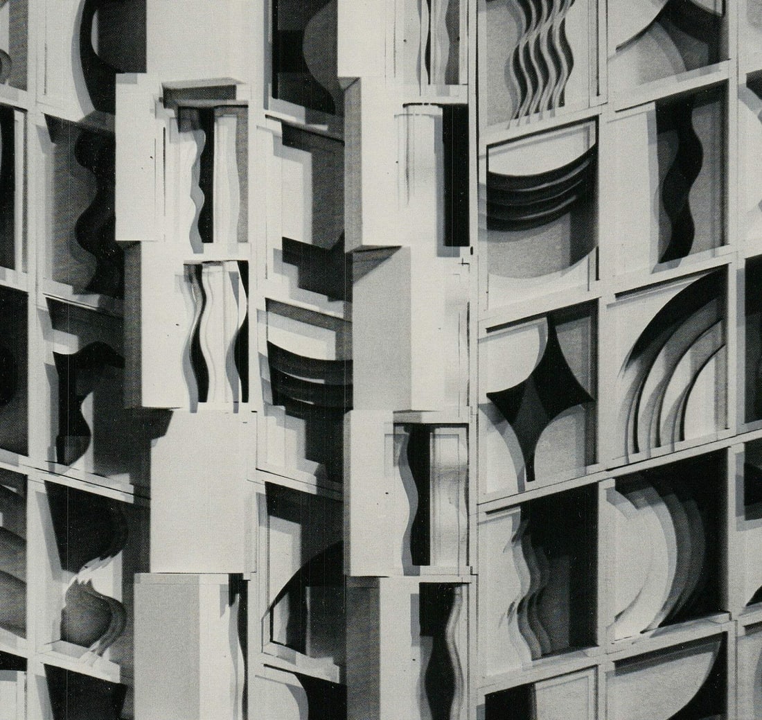 No Text 13" x 13.75" Foil Print 1977 - LOUISE NEVELSON At Pace Columbus (Silver) - 4