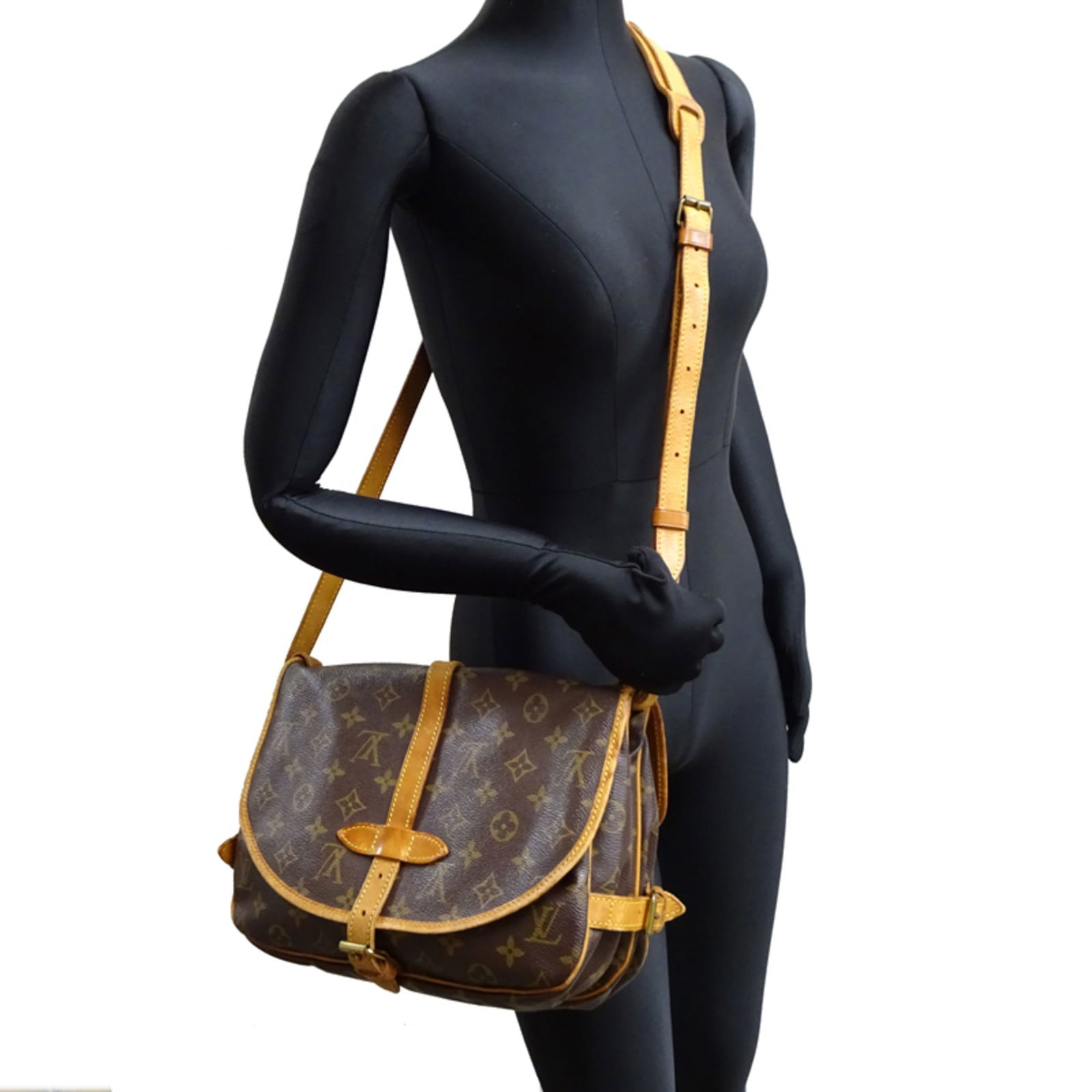 Monogram Louis Vuitton Shoulder Bag - 10