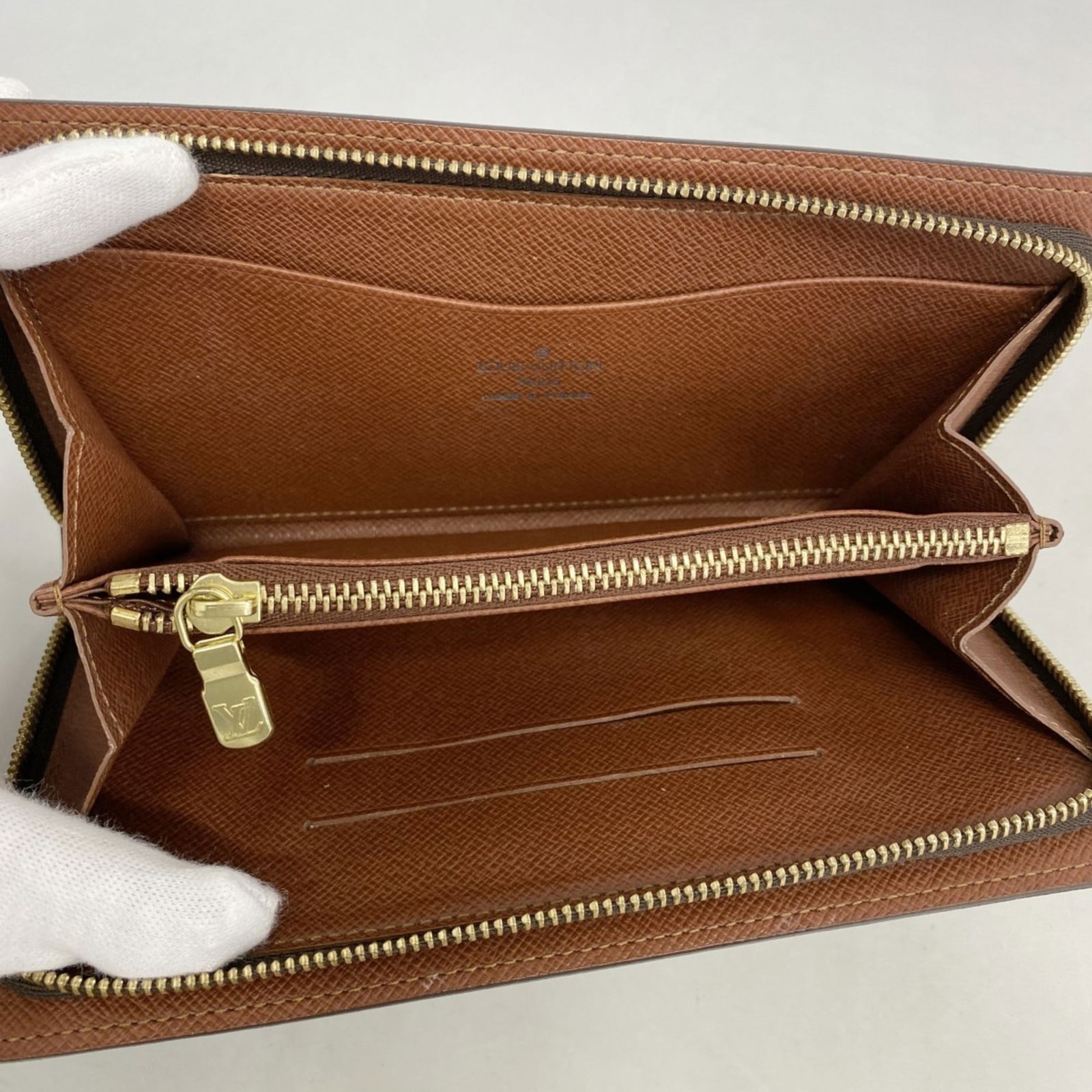 (Bi-Fold) Louis Vuitton Long Wallet - 3