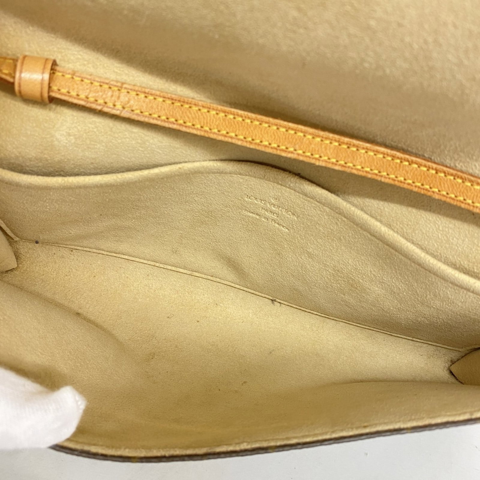 Bag Louis Vuitton Shoulder - 4