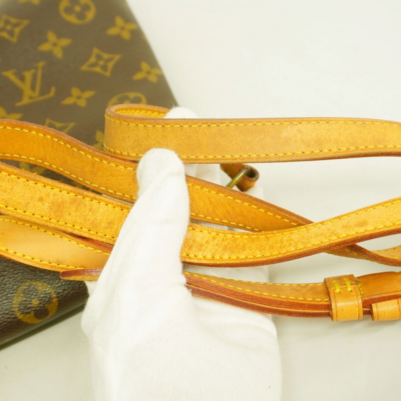 Bag Louis Vuitton Shoulder - 8