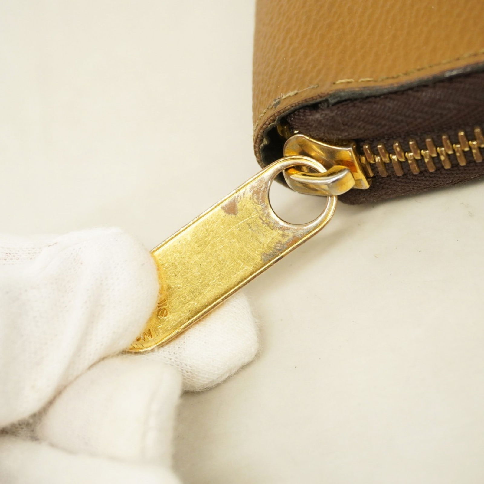 (Bi-Fold) Louis Vuitton Long Wallet - 5