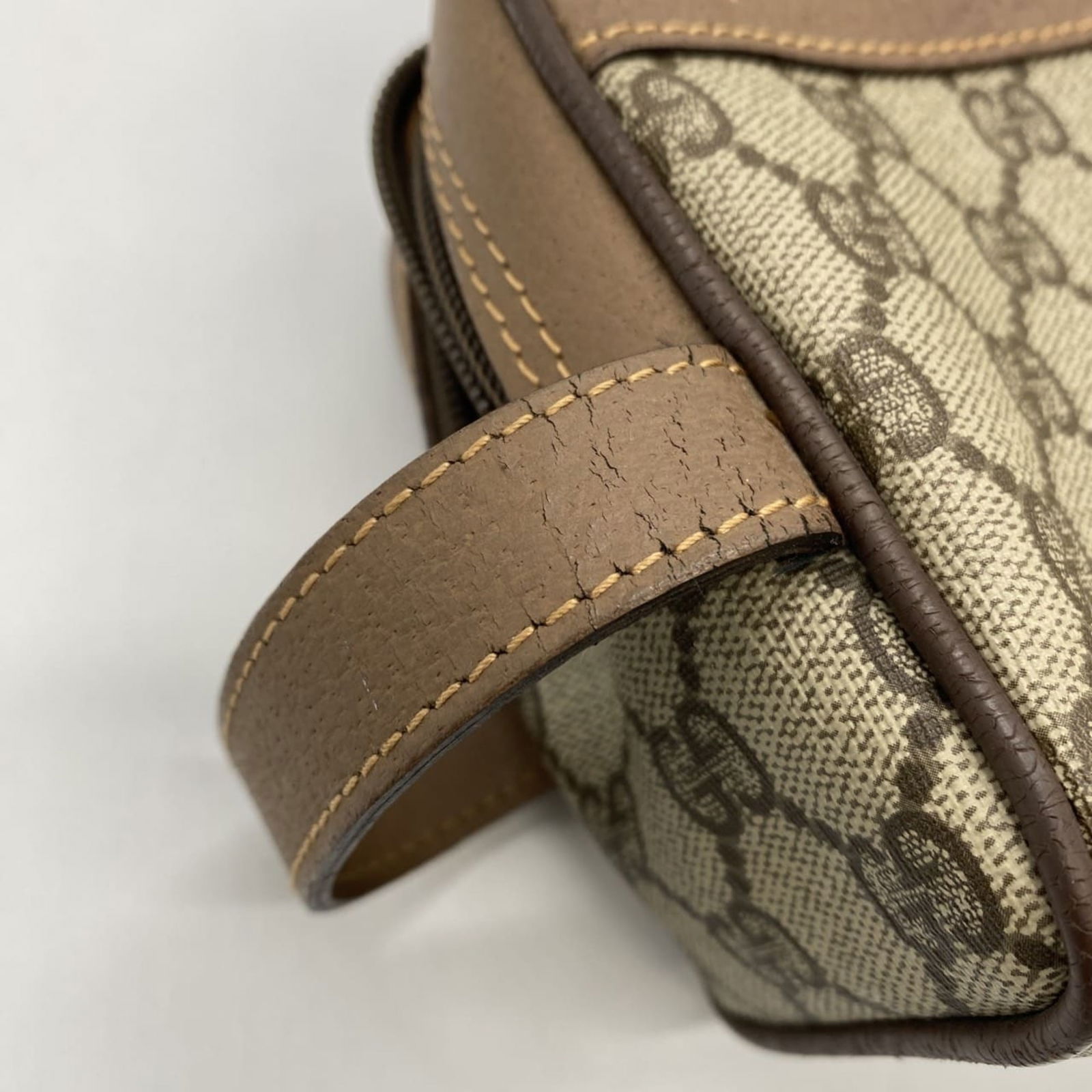 Pvc - Gucci Pouch Gg Supreme - 6