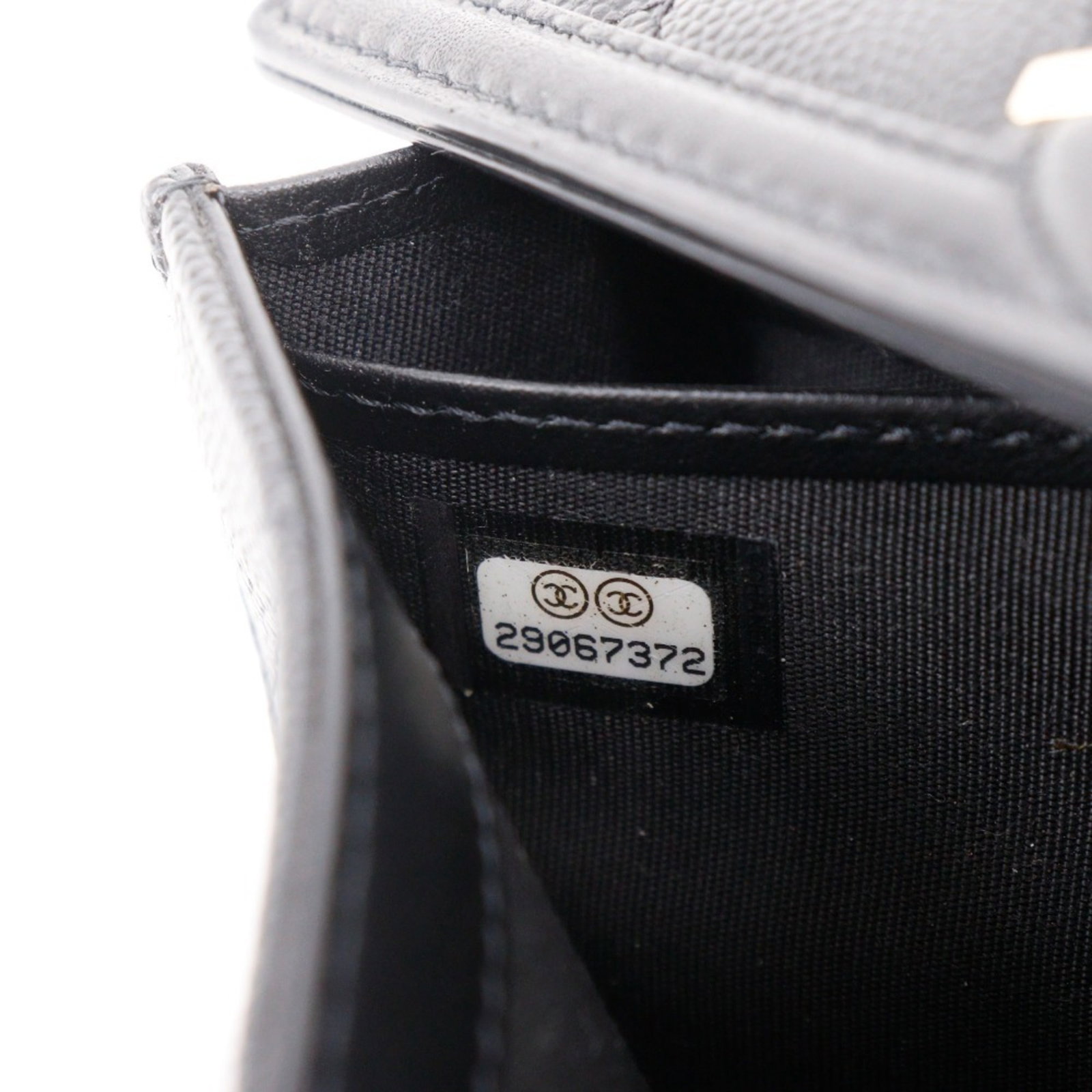 Calfskin Chanel Long Wallet (Bi-Fold) Grained - 18