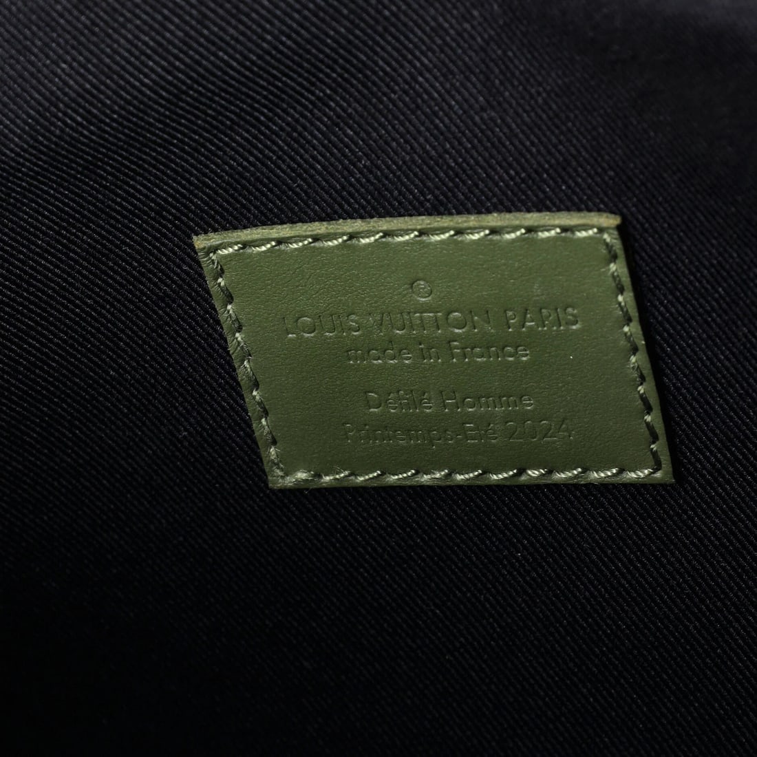 Canvas Louis Vuitton Steamer Wearable Wallet Damoflage - 6