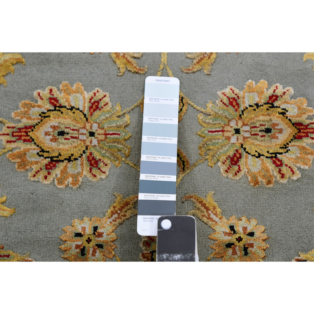 Rug 2'7"x18'2" Gray Silk and Wool Hand Knotted Rajasthan Design XL Runner - 4