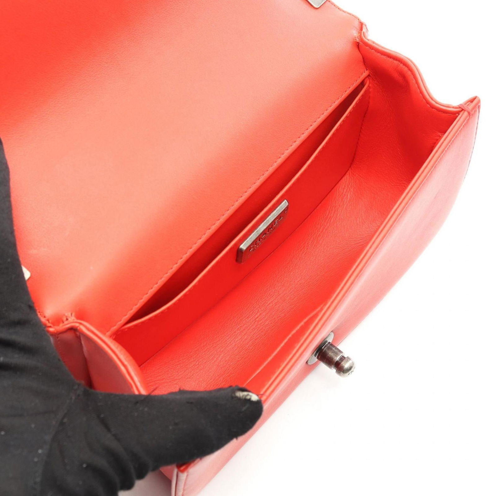 Leather Chanel Shoulder Bag - 3