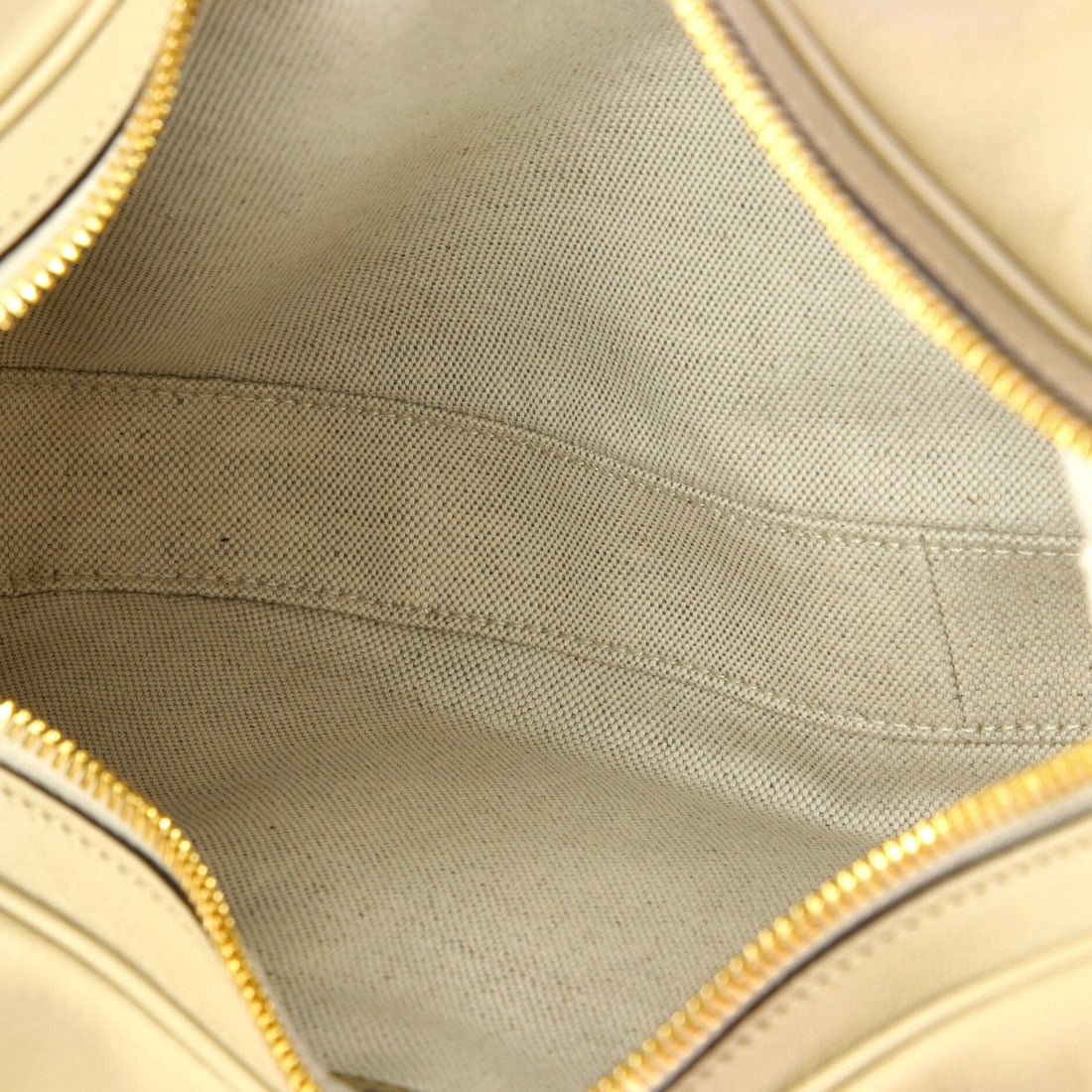 Large Gucci Attache Shoulder Bag Leather - 6