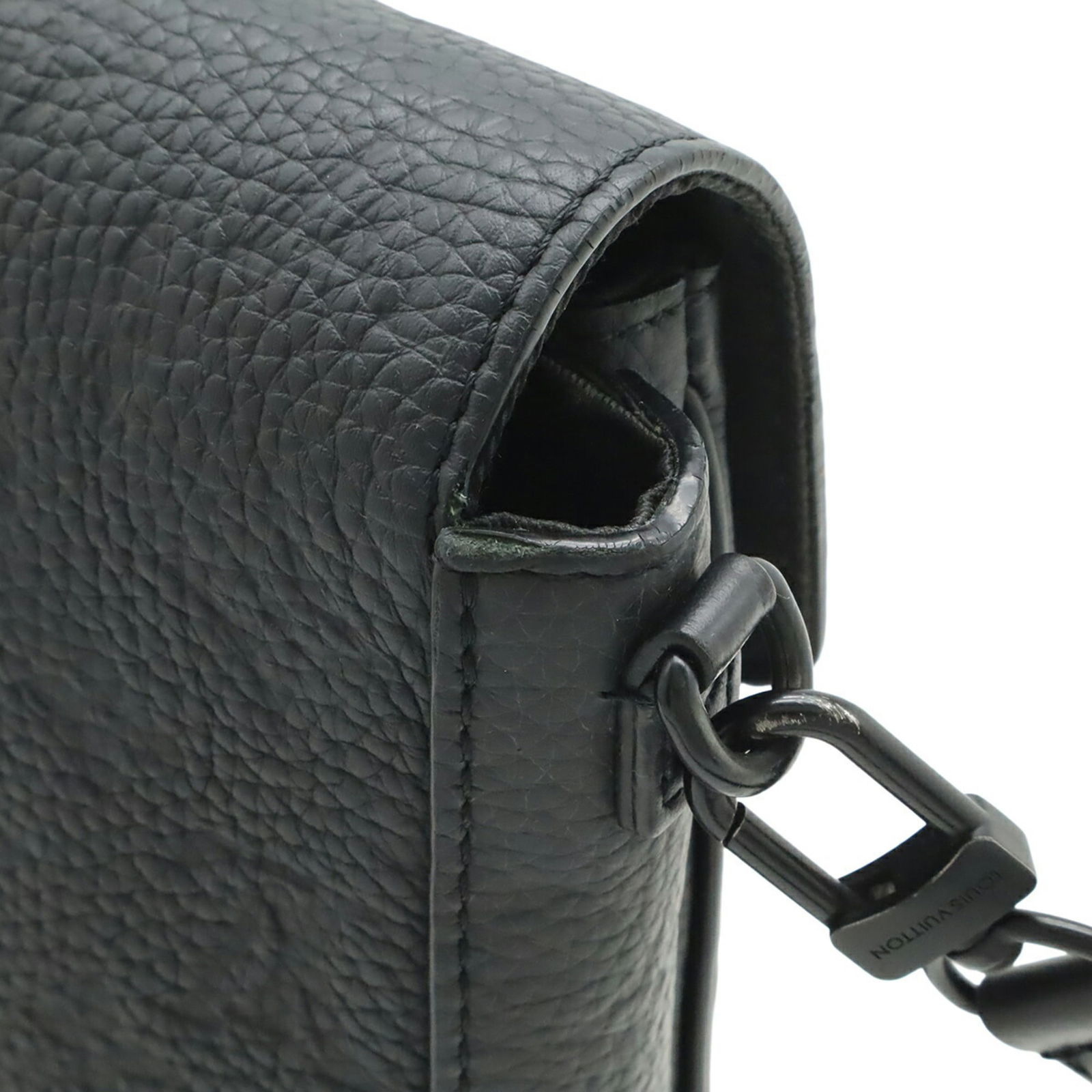 Leather Louis Vuitton Shoulder Bag - 5