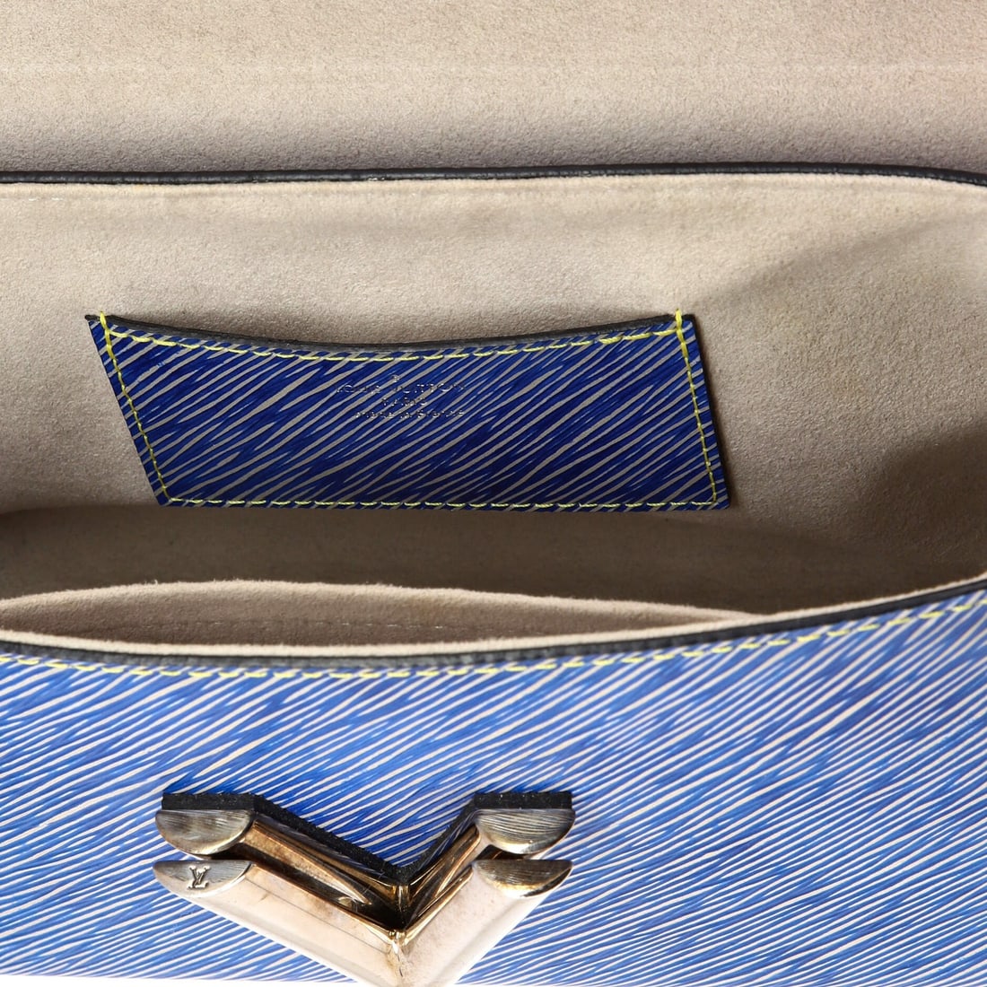 MM Louis Vuitton Twist Handbag Limited Edition Pin Embellished Epi Leather - 5