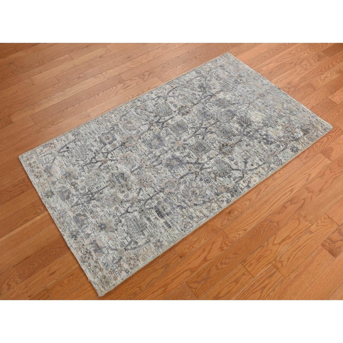 Rug 3'x5'2" White Silk with Wool Tebraz Vase Design Hand Knotted - 2
