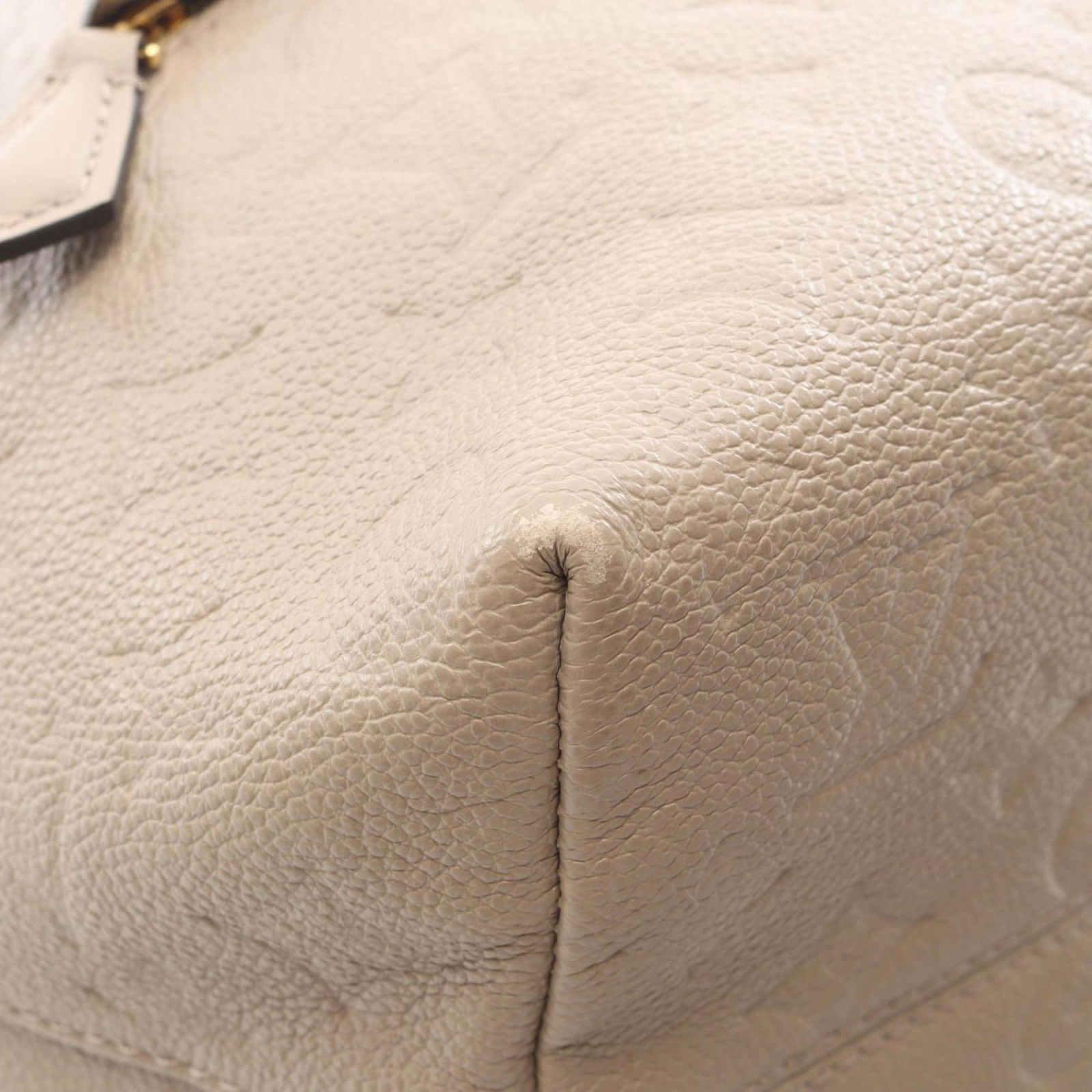 Leather Louis Vuitton Backpack - 7