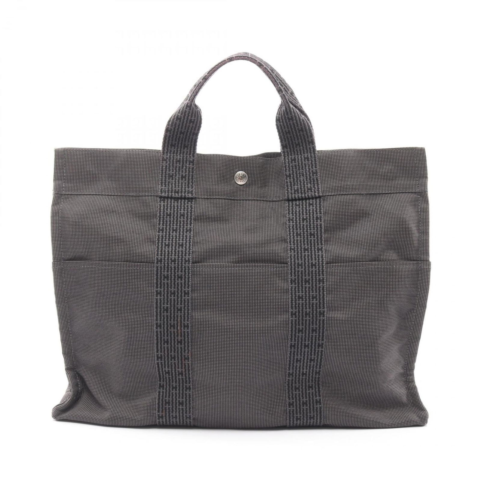 Canvas Hermes Tote Bag Nylon: Canvas Hermes Tote Bag Nylon This listing features Canvas Hermes Tote Bag Nylon. Item specifics are provided below. Item Specifics: Brand: Hermes Type: Tote Bag Material: Nylon Canvas Color: Gray Gend