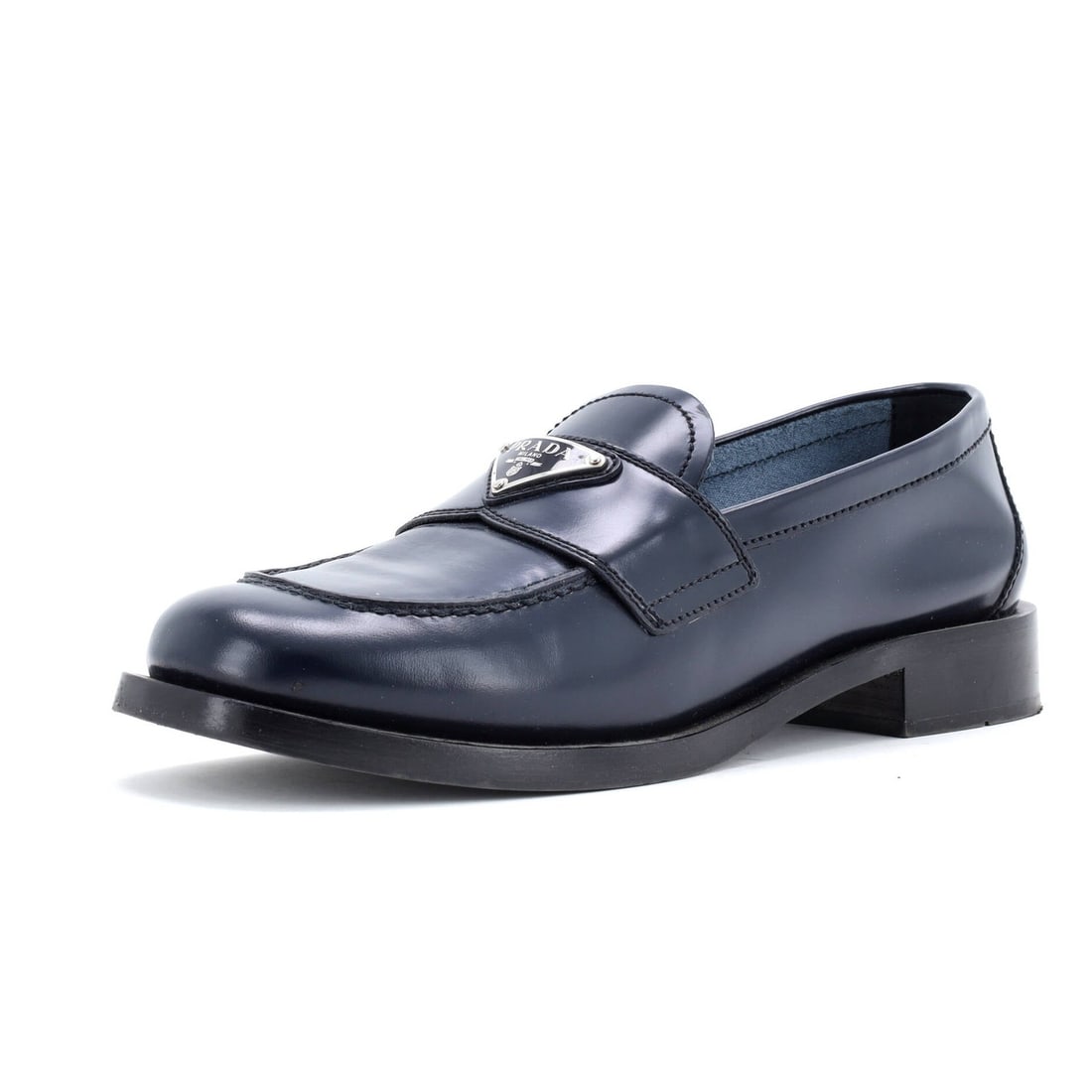 Leather Prada Women's Triangle Logo Loafers Spazzolato: Leather Prada Women's Triangle Logo Loafers Spazzolato This listing features Leather Prada Women's Triangle Logo Loafers Spazzolato. Item specifics are provided below. Item Specifics: Brand: Prada Us