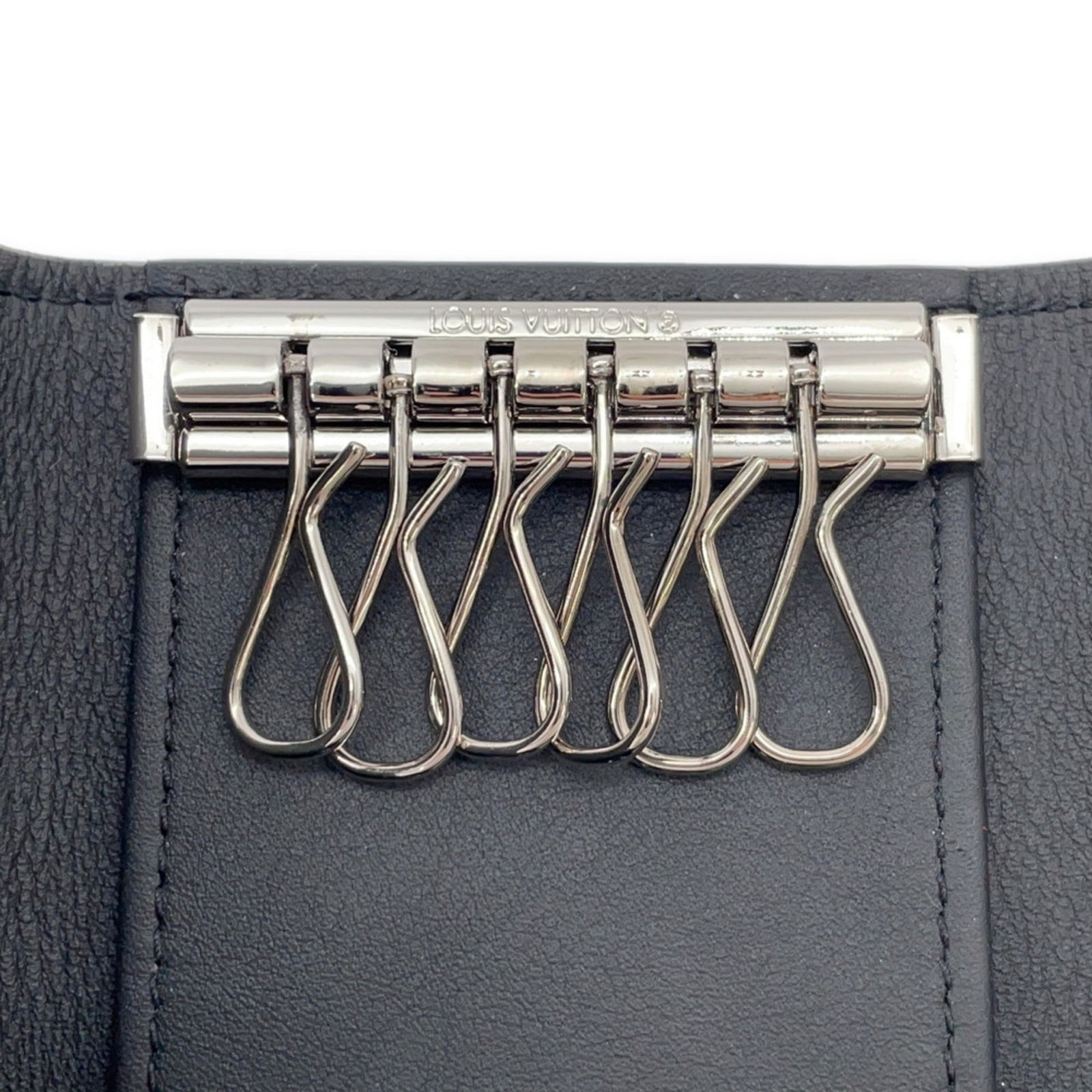 Leather Louis Vuitton Keycase - 5