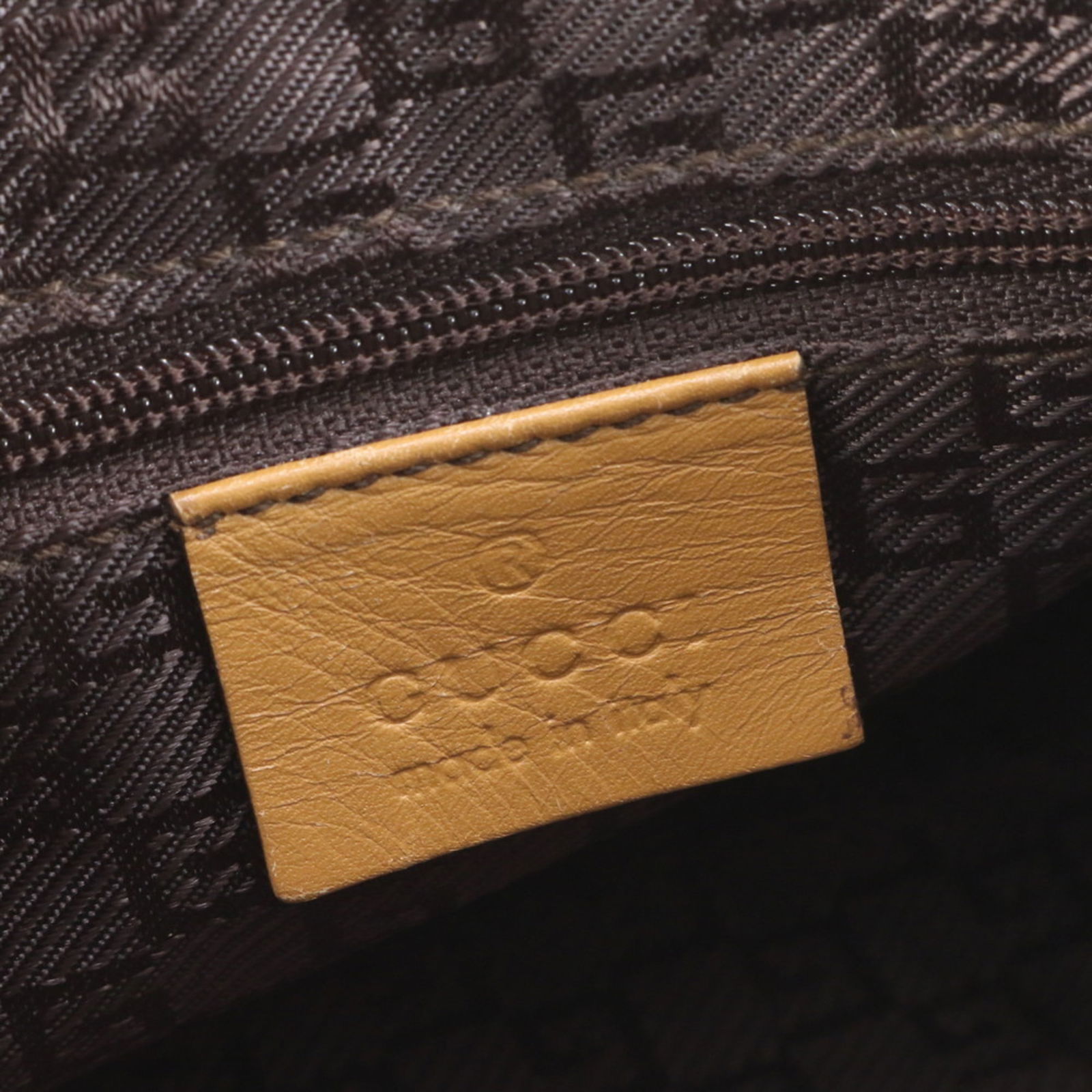 Leather Gucci Shoulder Bag - 8