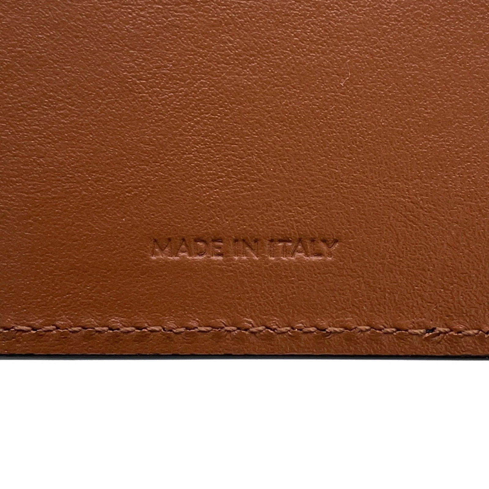 4M3432AK1.04BT - Celine Triomphe Passport Cover in PVC and Leather - 10