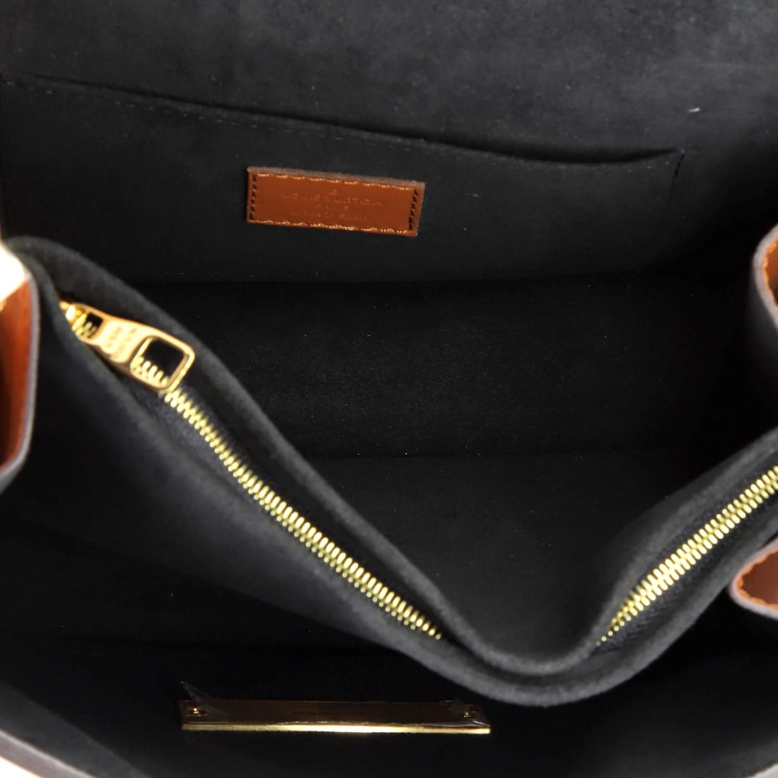 MM Louis Vuitton Dauphine Shoulder Bag Reverse Monogram Canvas - 5