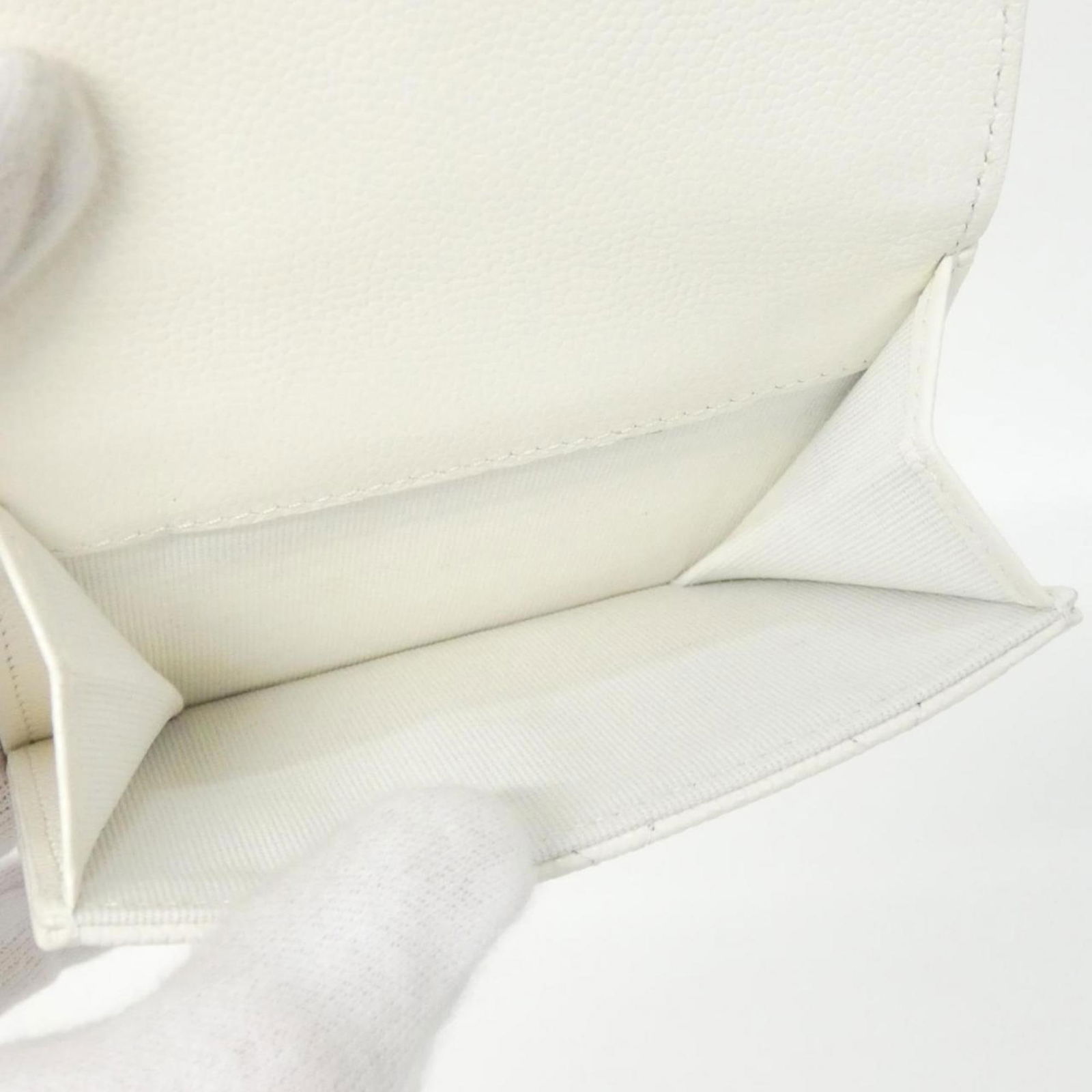 Calfskin Chanel Wallet (Tri-Fold) Grained - 7