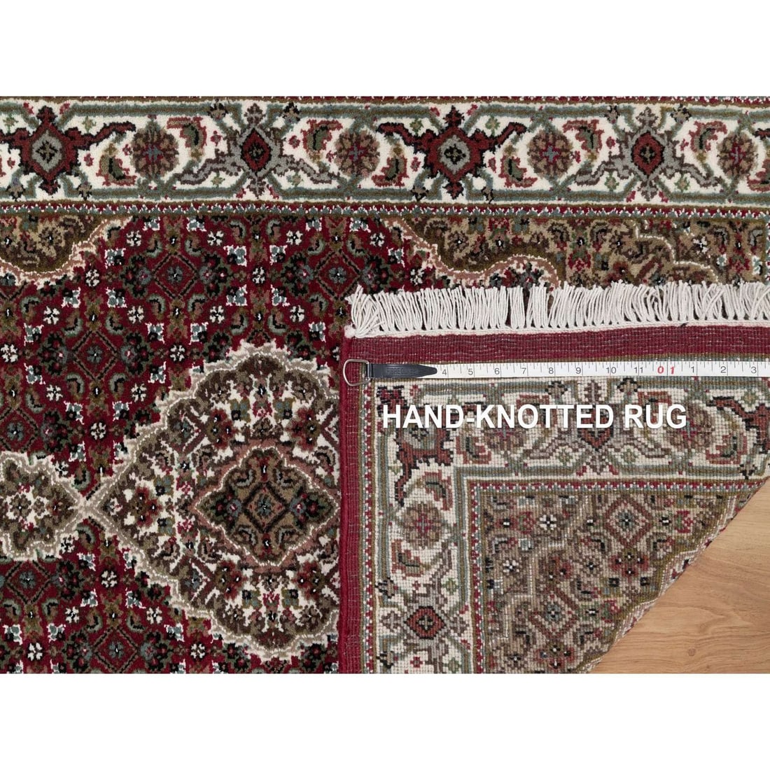 Wool 2'8"x4'3" Red Hand Knotted Rug Tebraz Mahi with Medallion Design Pure - 8
