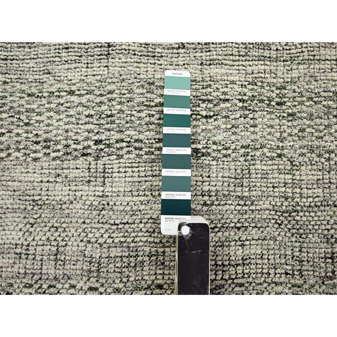 Oriental 10'x10' Green Wool Round Rug Hand Knotted Oxidized Grass Design - 7